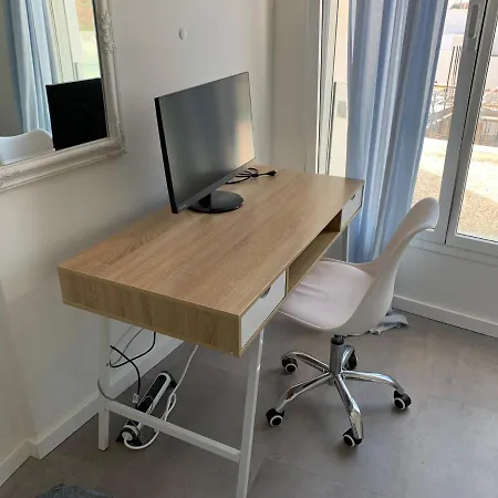 Sea Breeze, Large With Workspaces & A Great View * Tarifa